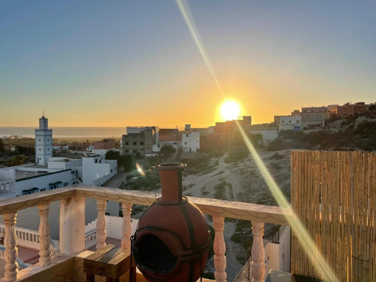 Psycho Surf Camp Bed & Breakfast Taghazout Bagian luar foto